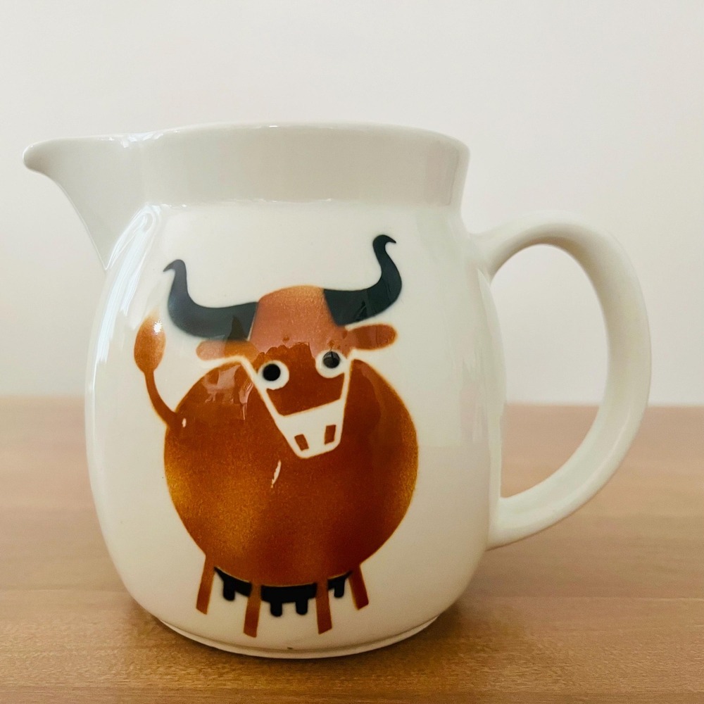 Arabia‎ Finland Bull Pitcher Ceramic 5.5" tall EUC